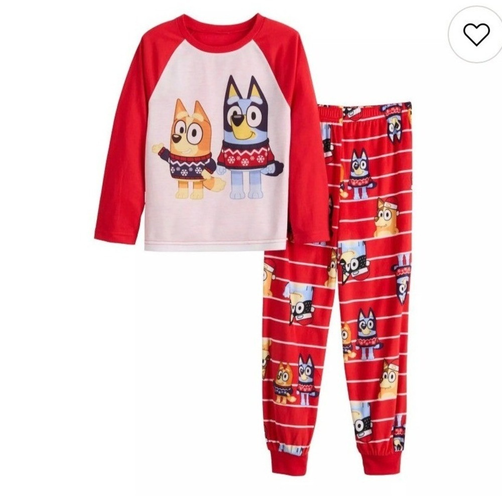 Bluey 2 piece Christmas Pajama Set Boys Size 6 Red